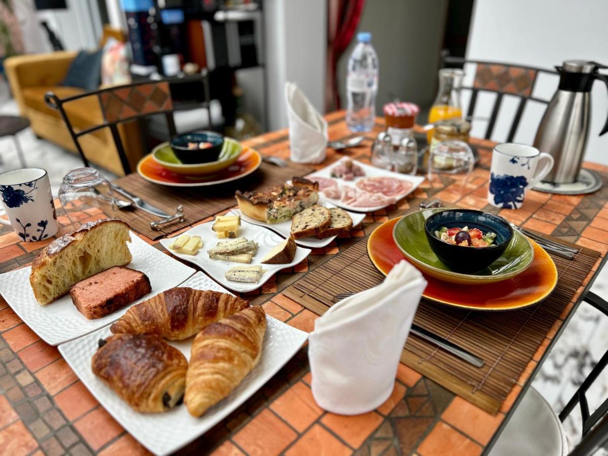 Les Suites Champenoises Tinqueux Esterno foto