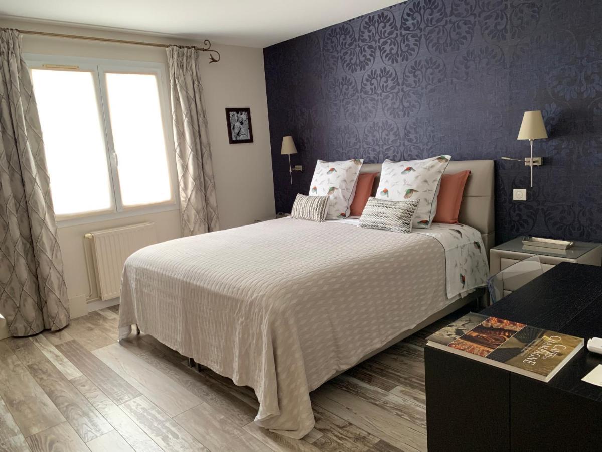 Les Suites Champenoises Tinqueux Esterno foto