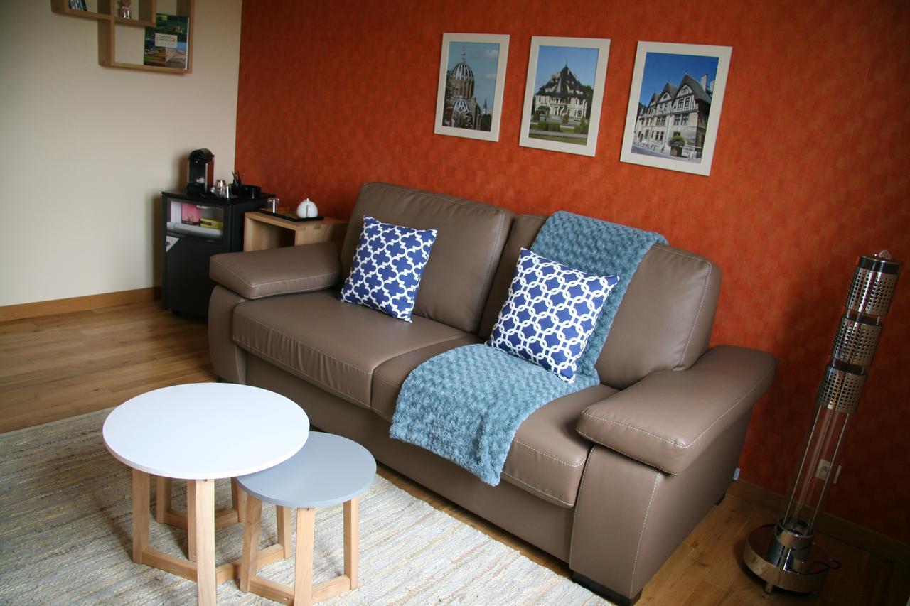Les Suites Champenoises Tinqueux Esterno foto
